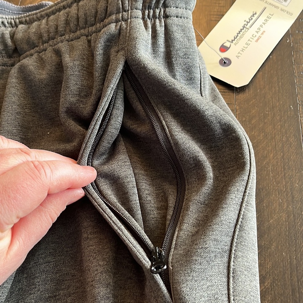 NWT Campion Performance Joggers - Picture 3 of 5